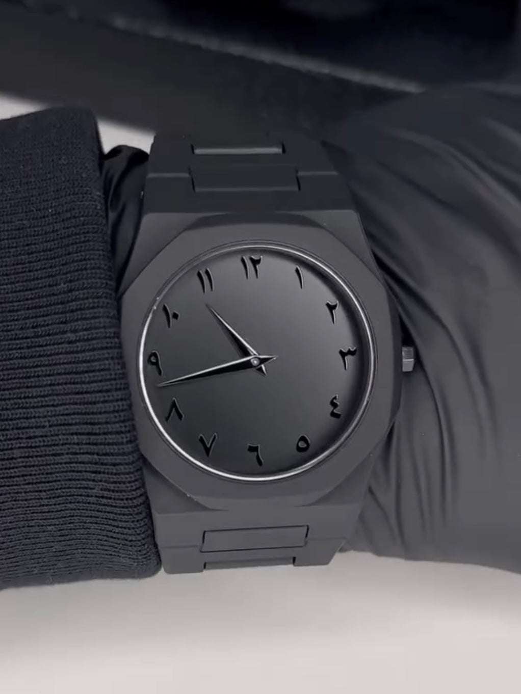 Black Arabic Aura Watch